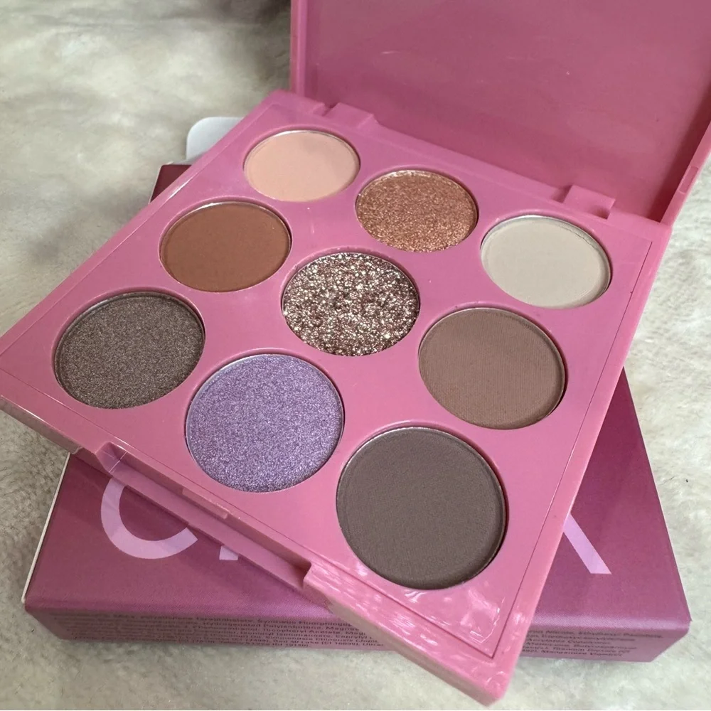 NEW Lucky Chick Daydreams Eyeshadow Pallete